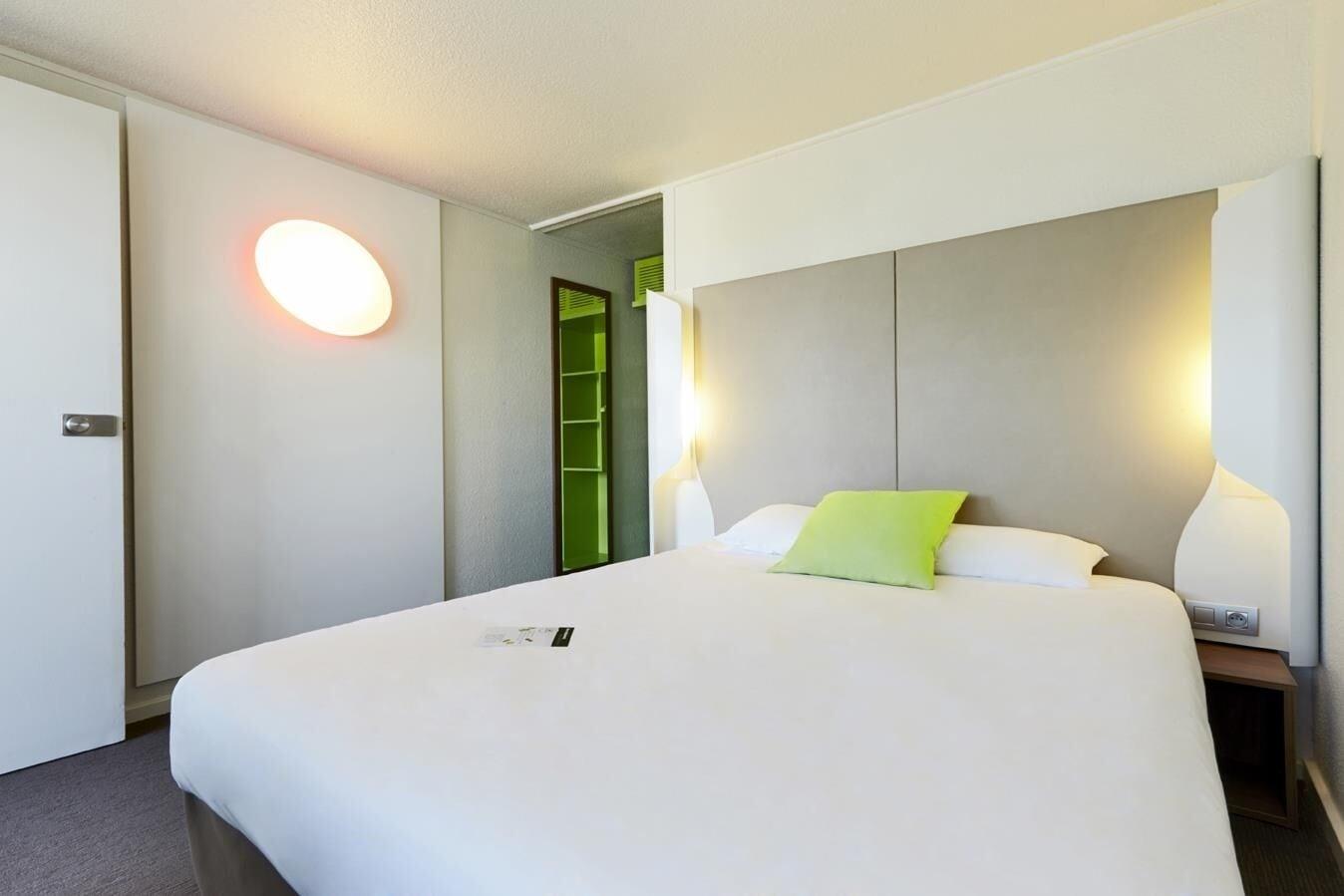 Campanile Auxerre - Moneteau Hotel Kültér fotó